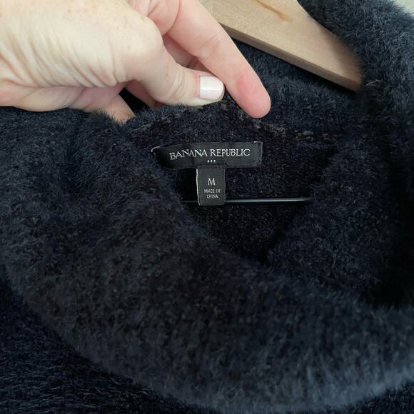 BANANA REPUBLIC EYELASH SWEATER DRESS Black Size Medium Turtleneck Classic Chic - Picture 5 of 15